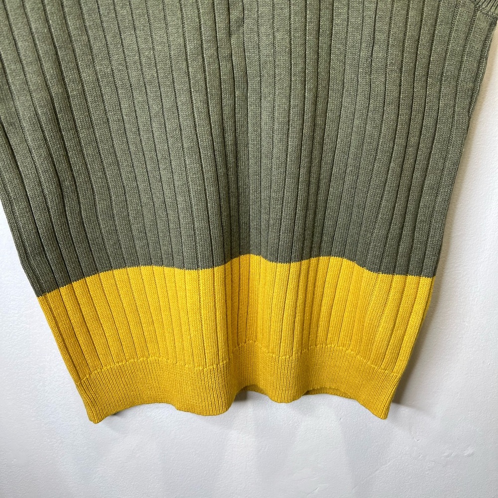 Levi's V-Neck Green and Yellow Oversized Wool-Cotton Blend Sweater Size M - Picture 9 of 9